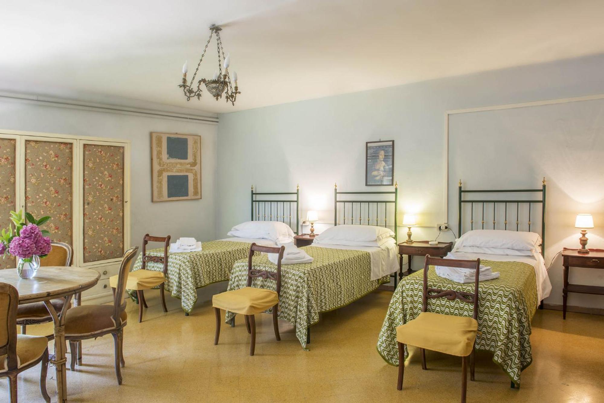 Petrolo Villa Bucine Room photo